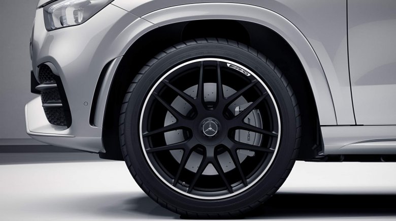Ζάντες αλουμινίου AMG 55,9 cm (22'') σχεδίασης σταυρωτών ακτινών