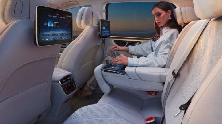 Σύστημα ψυχαγωγίας χώρου πίσω επιβατών High-End MBUX