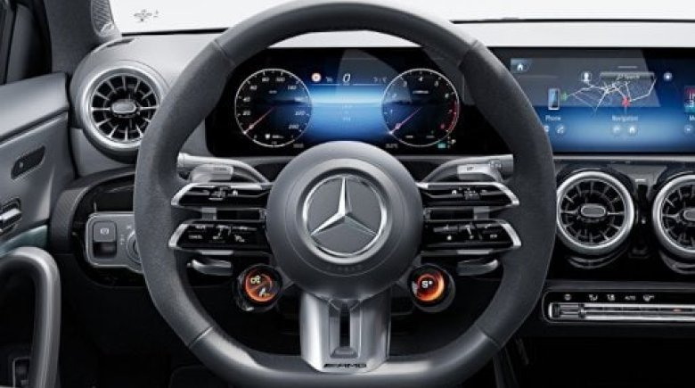 Τιμόνι AMG Performance σε δέρμα νάπα/ύφασμα μικροϊνών MICROCUT