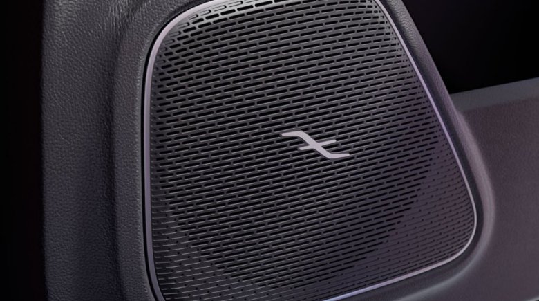 Νέο ηχοσύστημα Surround Burmester® με Dolby Atmos®