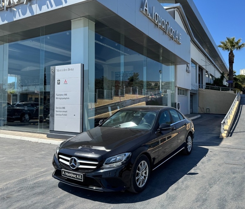 Mercedes-Benz C 180 2018 1.6lt 156hp
