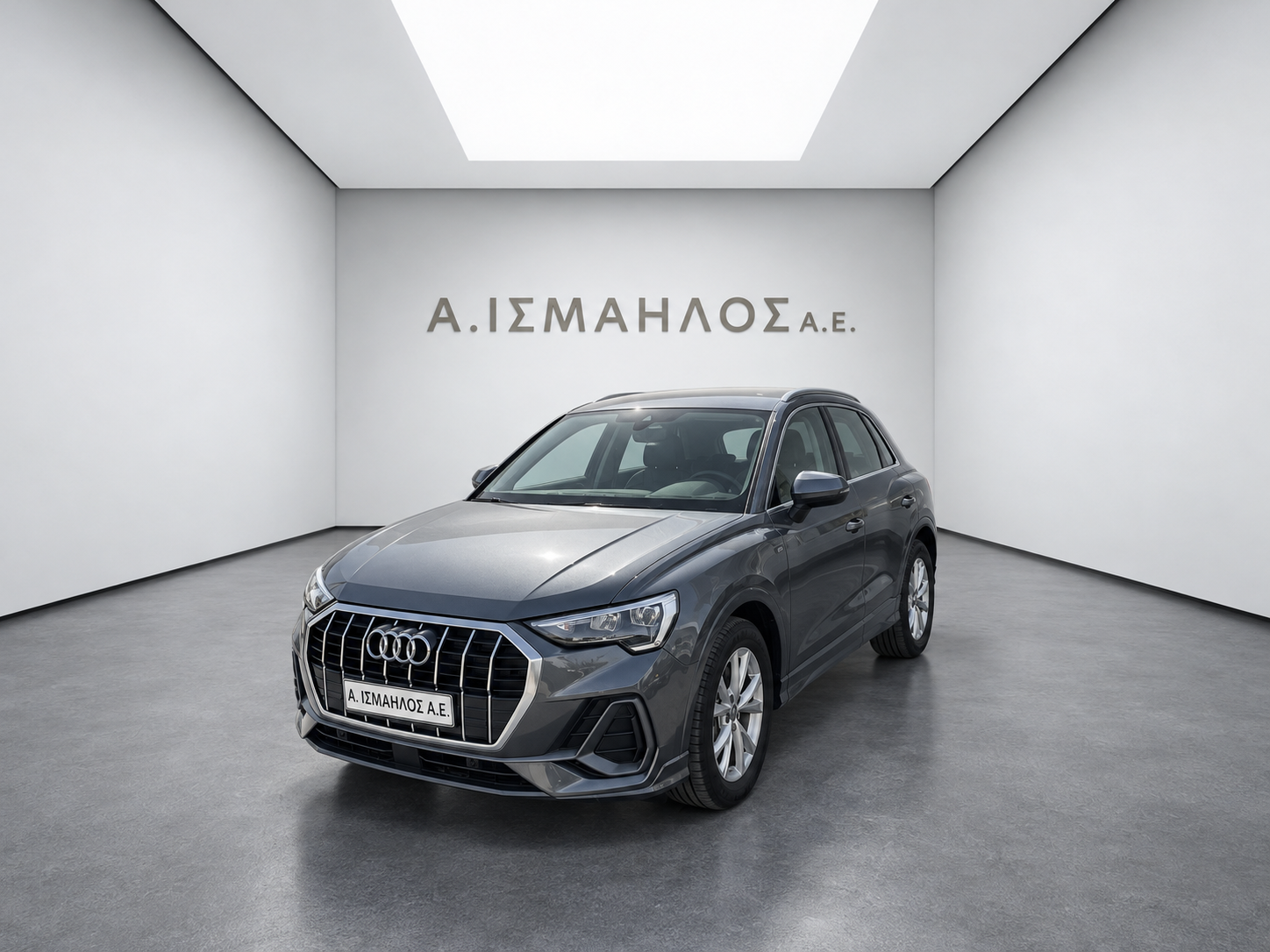 Audi Q3 2023 S LINE 45 TFSI e S TRONIC Grey